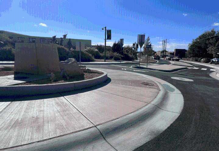City installs roundabout on Mountain Road near Old Town