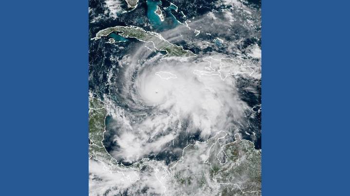 Some scientists say it’s time to rethink how we measure hurricanes. Here's why