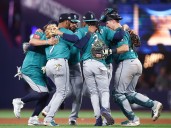 'We don't have to change anything' Mariners feeling good ahead of Game 2 of ALCS
