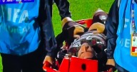 Así fue la terrible lesión de Alexei Domínguez en el México vs Argentina; salió llorando de la cancha (FOTO)