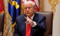 "Para que podamos seguir ayudándolo": Trump aclaró su frase sobre las elecciones en Argentina