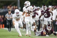 AP Top 25 poll preview: Alabama edges South Carolina; Longhorns escape in overtime