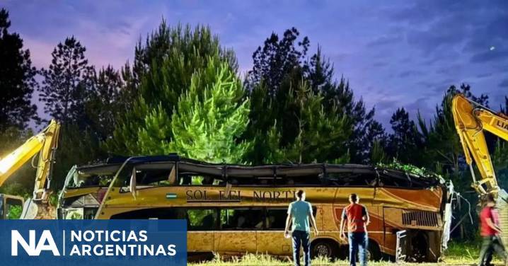 El chofer del micro que volcó en Misiones recordó los segundos previos: "Pisé el freno con todas mis fuerzas”