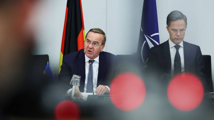 Germany pledges big military aid package to Ukraine as Kyiv puts 2026 defense needs at $120 billion