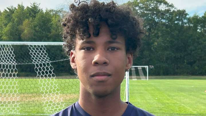 Thursday Roundup: Traip duo scores pair in regular