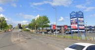 Glasgow drivers warned to avoid area as busy road closed after crash