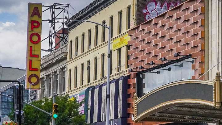 Apollo Comedy Club celebrates 10 years
