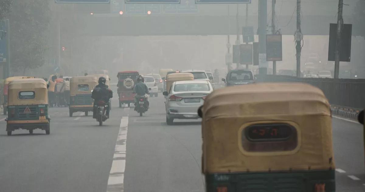 India 'creating its own rain' to deal with massive smog problem