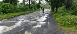 Rapidly Deteriorating APWD Road Sparks Public Anger in Diglipur
