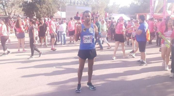 Con tiempo récord, ganó policía carrera "Ya Quisieras Cáncer"