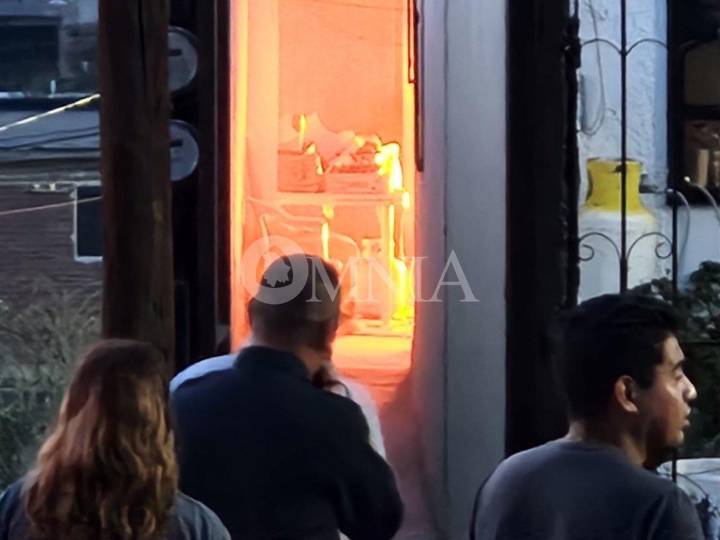 Mujer sufre quemaduras tras explosión de tanque de gas en el Cerro de la Cruz