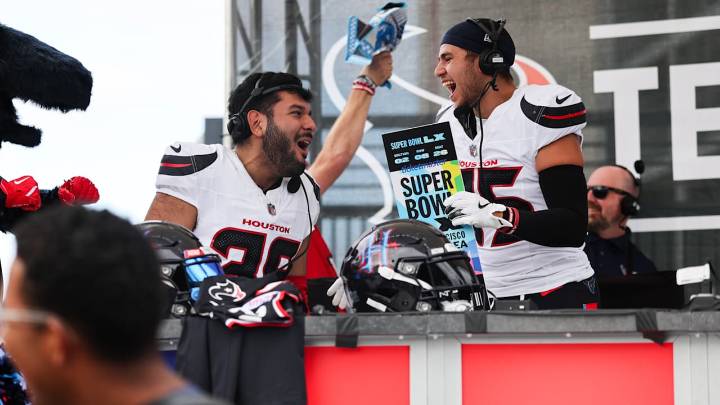 The Duo Brothers: A Story of Fandom, Brotherhood, and H