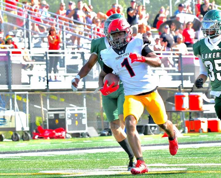 No. 1 Ferris State football rolls past Roosevelt to open up GLIAC play