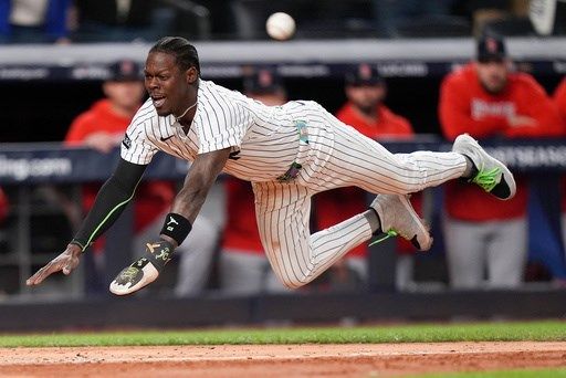 Yankees edge rival Red Sox 4-3 to send AL Wild Card Series to decisive Game 3