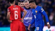 Alarma Mbappé y sorpresa en el Madrid<br>