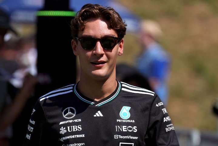 George Russell urged to give Mercedes ultimatum as Alpine opportunity considered