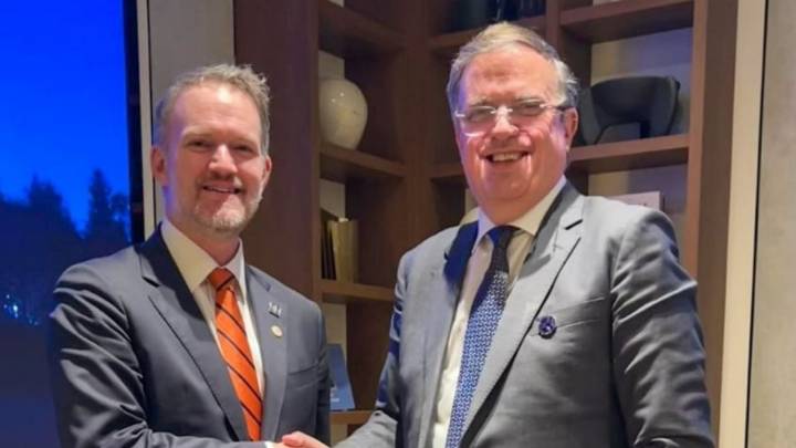 México y EU pactan alcanzar un acuerdo antes de iniciar la revisión del tratado comercial T