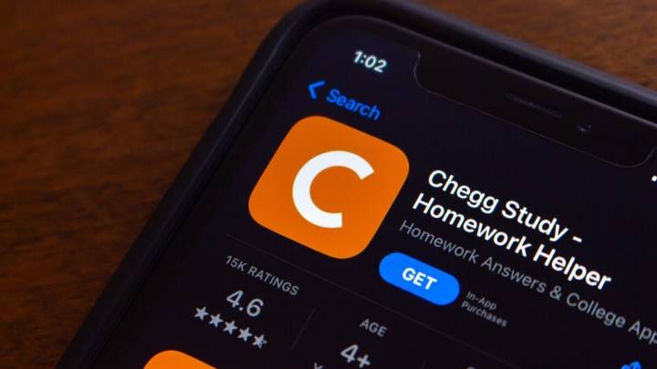 Chegg Lays Off Hundreds, Replaces CEO, All Because of AI