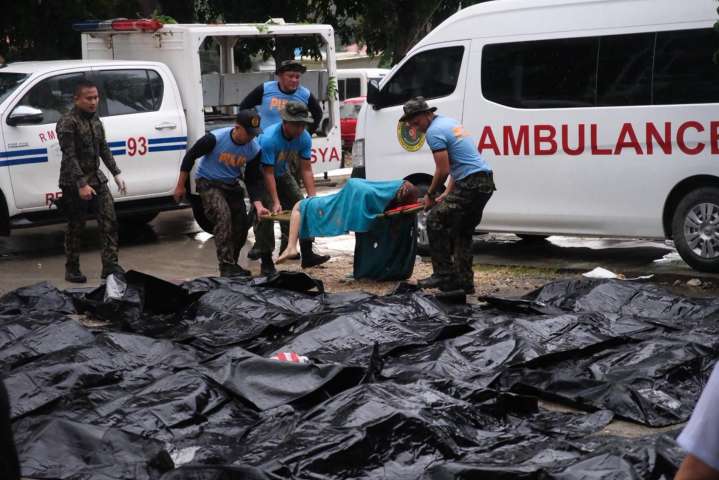 El terremoto de 6,9 en Filipinas deja al menos 69 muertos y afecta a un millón de familias