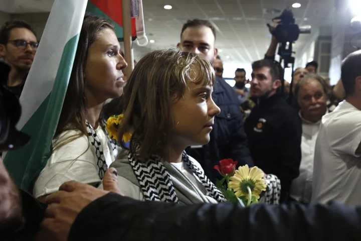 Trump llama “alborotadora” a Greta Thunberg tras participación en flotilla humanitaria hacia Gaza