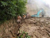 18 killed as landslide hits bus in Himachal Pradesh