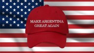 Financial Times en alerta por la "apuesta" de Trump al otorgar el swap a Milei