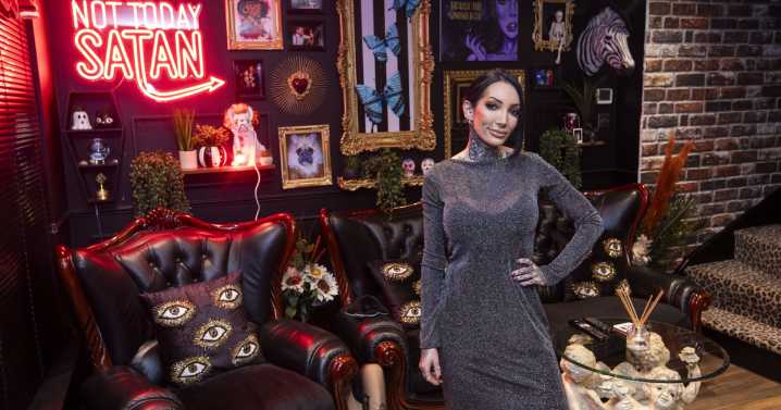 Viral ‘Goth house’ for sale just in time for Halloween