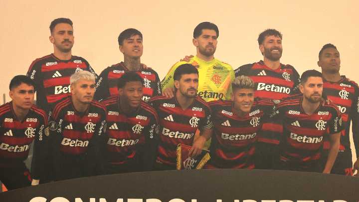 Flamengo de Pulgar resistió con uno menos ante Racing y pasó a la final de Copa Libertadores