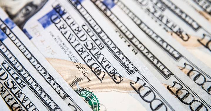 FPIs Offload Shares Worth Over Rs 6,700 Crore, Highest Since September