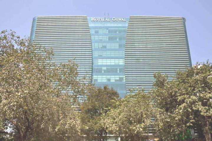 Diwali Picks: 10 Stocks to buy now for an upside of 36%; Recommended by Motilal Oswal