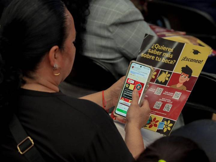 Bienestar amplía plazo para registro a la Beca Rita Cetina