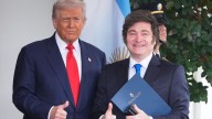Trump hosts Argentine leader, defends $20 billion aid and threatens to end support over election results