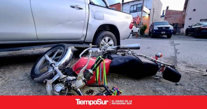 Río Gallegos Un motociclista hospitalizado tras choque