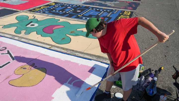 Class of '26 makes colorful statements by personalizing parking spaces
