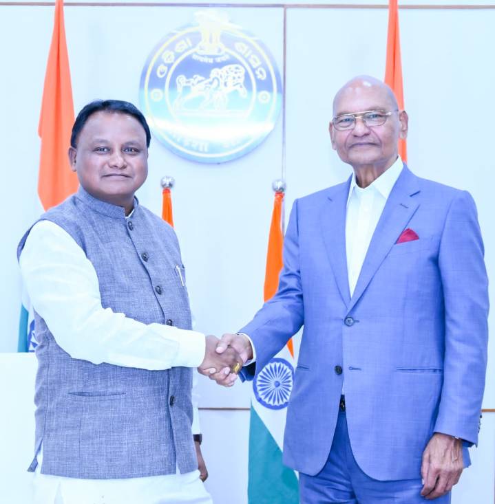 Vedanta Pledges ₹1 Lac Cr Invest