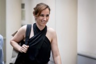 Mónica García da un mes a Madrid para el registro de objetores o irá a los tribunales