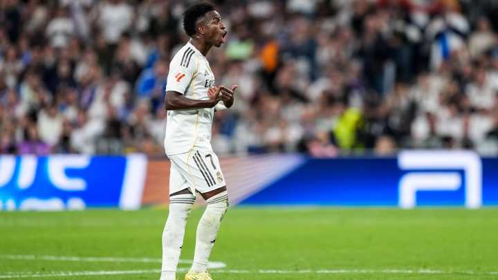 Vinícius pide perdón por su enfado al ser cambiado en el clásico: "A veces la pasión me gana"