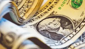 El dólar hoy en Colombia cerró al alza: la moneda rozó los $3.900 pesos