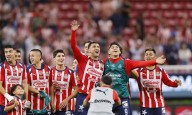 Las Chivas del argentino Milito golean al Atlas y se llevan el derbi tapatío de México