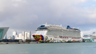 Norwegian Jewel Declares "Code Oscar Starboard“ As Passenger Goes Overboard
