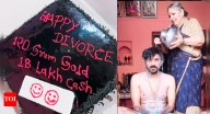 'Single hoon, khush hoon': Man performs 'shuddhi' milk bath ritual, cuts cake after divorce