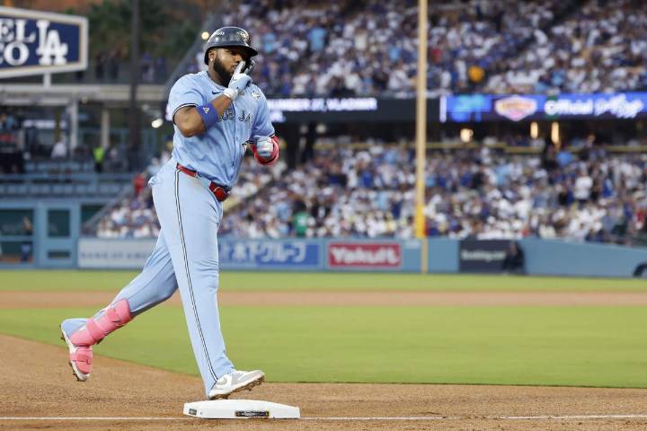 Blue Jays-Dodgers Game 4 takeaways: Toronto outlasts Ohtani to even series