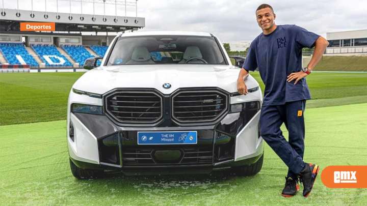 Kylian Mbappé recibe su BMW del Real Madrid, pero aún no puede conducirlo