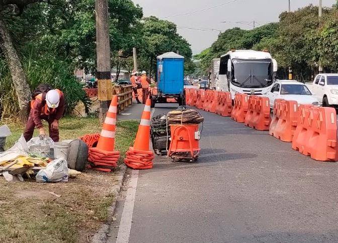 Ojo que puede haber “tacos” en la Avenida Regional, en sentido sur-norte, por trabajos con tubería de aguas residuales