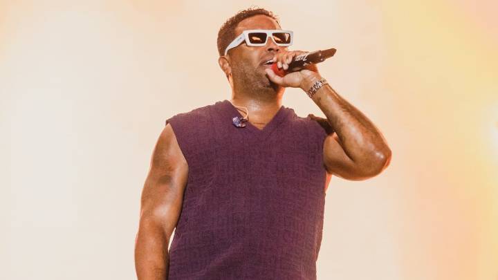 El cantante puertorriqueño Zion sigue hospitalizado tras aparente accidente de “four track”