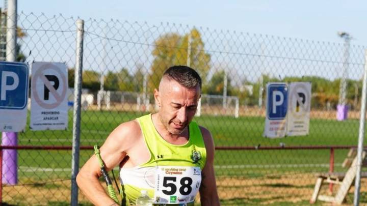 Carlos Miguel Lobato apunta al podio en el Mundial de Canicross