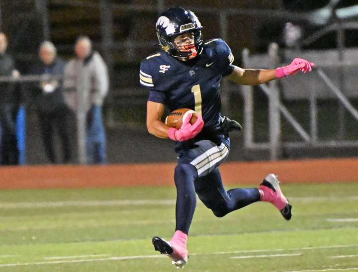 FOOTBALL: Turner’s huge night against Upper Perk delivers Spring-Ford first PAC championship since 2020