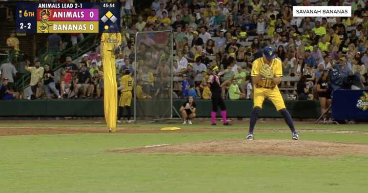 The Savannah Bananas are coming to Lincoln in 2026