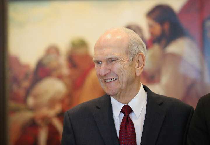 Utah Catholic church offers Mass for repose of soul of late LDS president