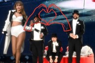 Taylor Swift Ends Love Story on ‘Wood’